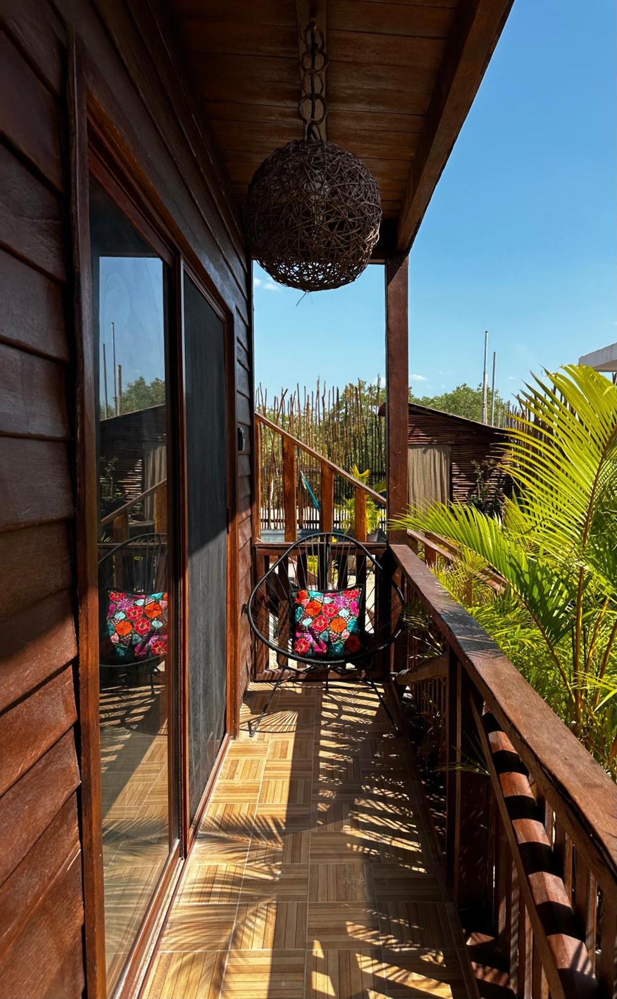 Ecoco Holbox - Ecochic - Cabanas De Madera - Holbox Retreat Buitenkant foto