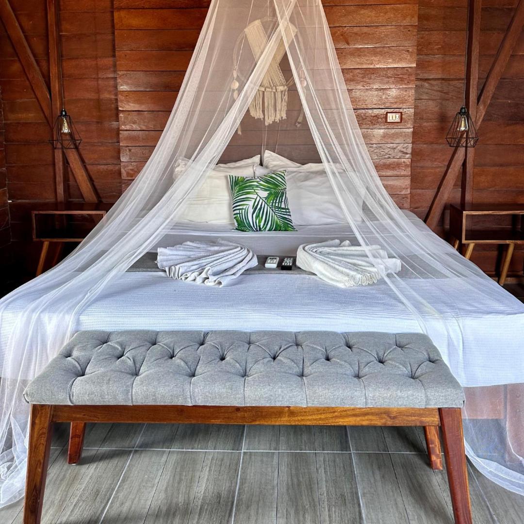 Ecoco Holbox - Ecochic - Cabanas De Madera - Holbox Retreat Buitenkant foto